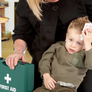 https://www.first4training.uk/wp-content/uploads/2022/01/Paediatric-First-Aid-300x300.jpg